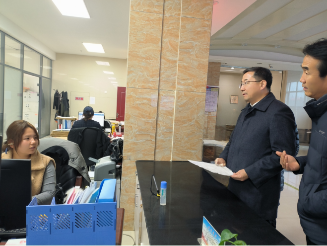 自治区人力资源社会保障厅调研固原市稳就业...