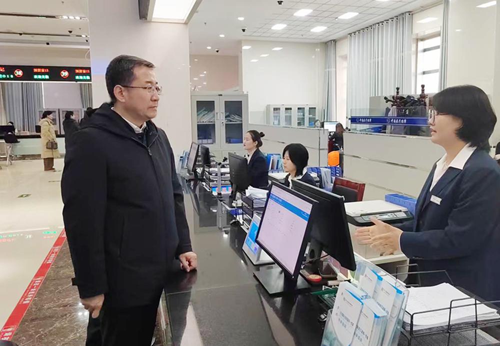 自治区人力资源社会保障厅调研同心县、中宁县人社公共服务工作